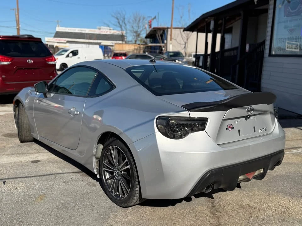 2013 Scion FR-S - Image 3 of 11