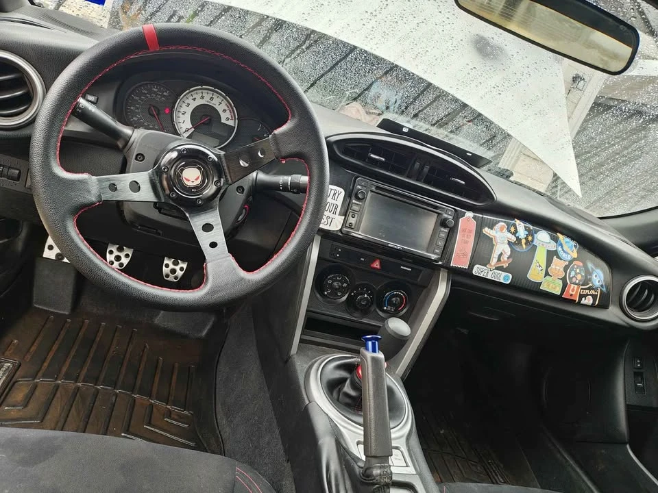 2013 Scion FR-S - Image 6 of 12