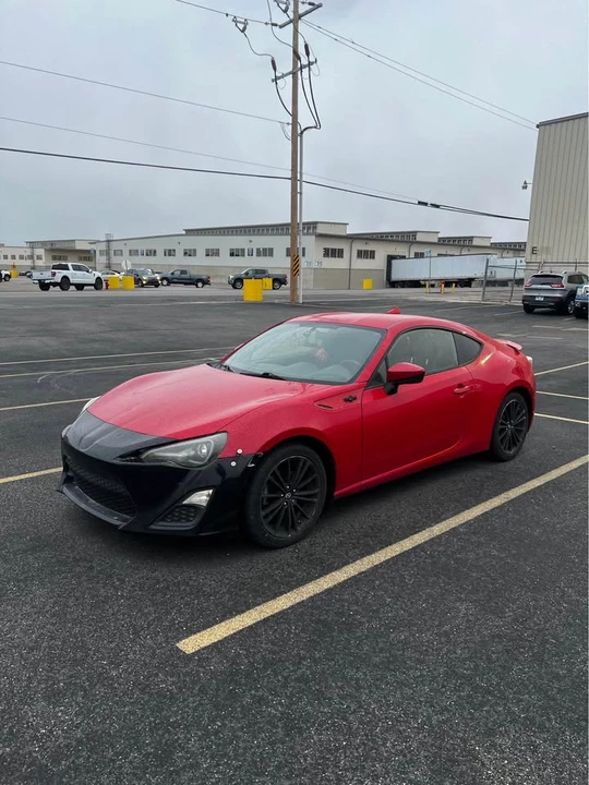 2013 Scion FR-S - Image 2 of 7