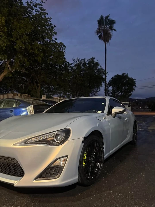 2013 Scion FR-S - Image 2 of 3