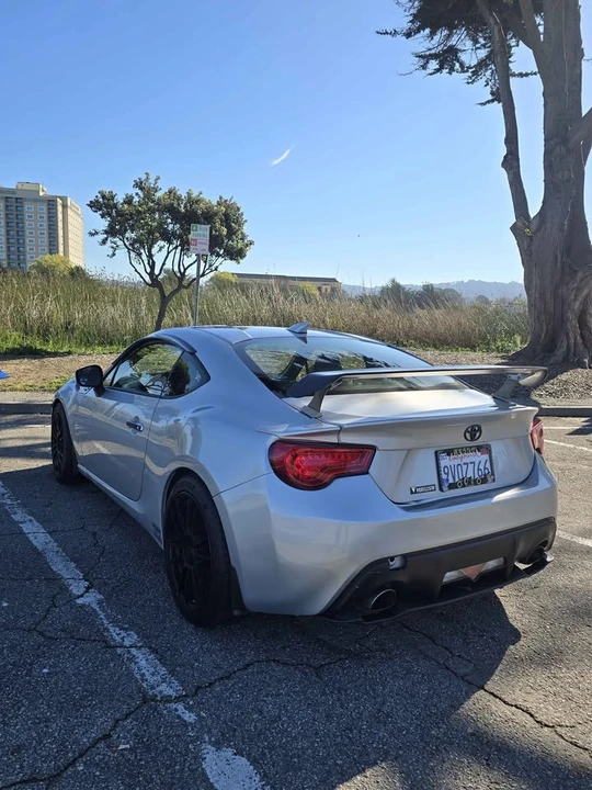 2013 Scion FR-S - Image 6 of 10