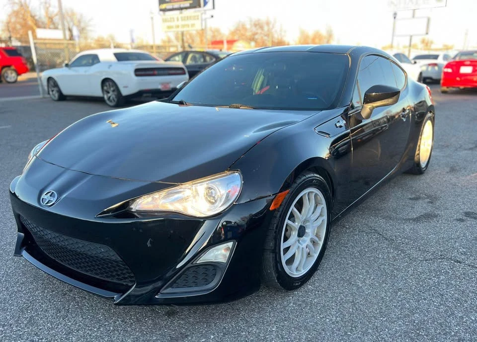 2013 Scion FR-S - Image 9 of 11