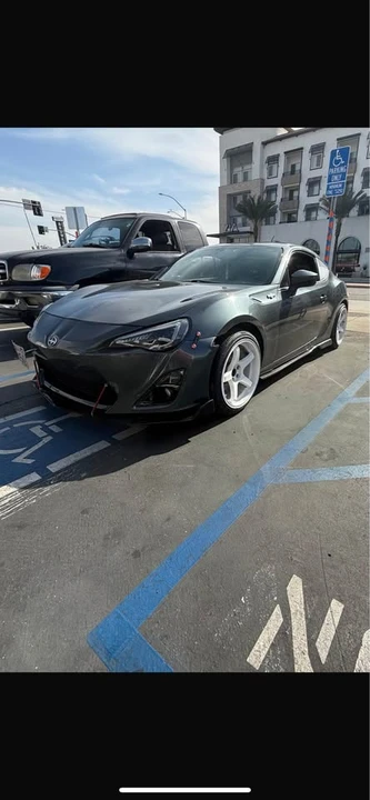 2013 Scion FR-S - Image 4 of 5