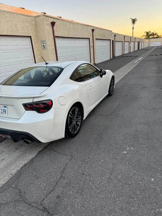 2013 Scion FR-S - Image 2 of 9