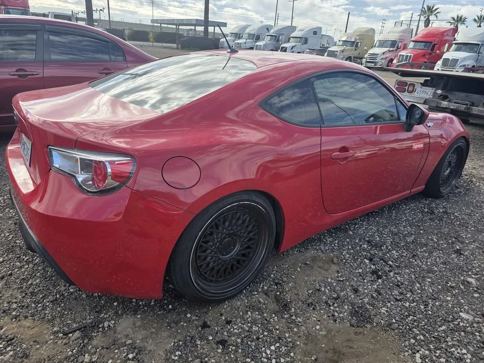 2013 Scion FR-S - Image 8 of 13