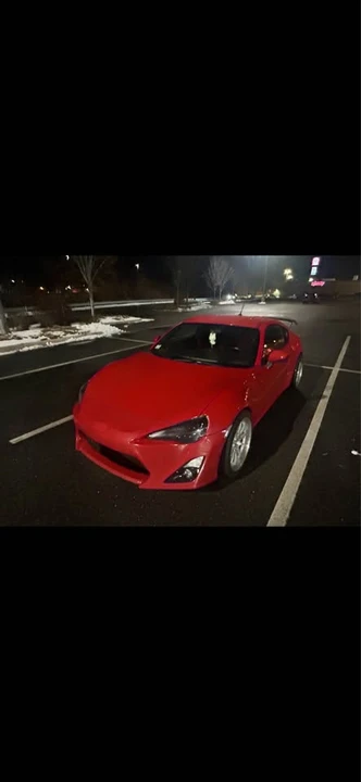2013 Scion FR-S - Image 5 of 8