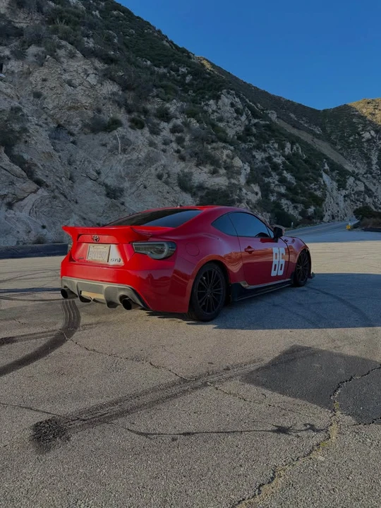 2013 Scion FR-S - Image 4 of 11