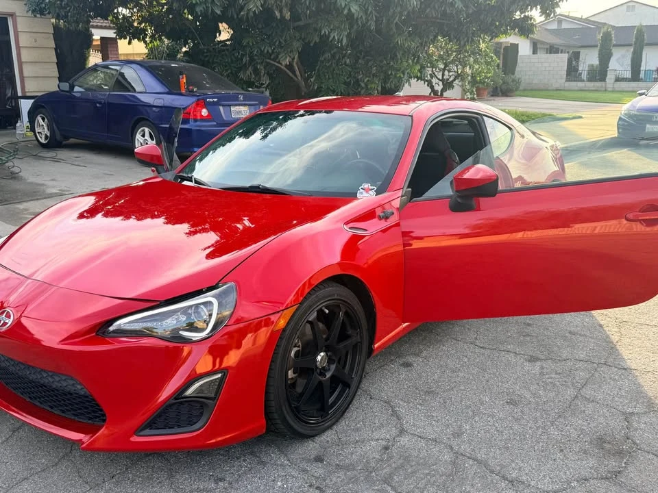 2013 Scion FR-S - Image 2 of 9