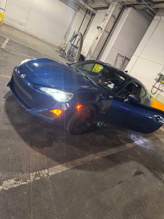 2013 Scion FR-S - Image 14 of 15