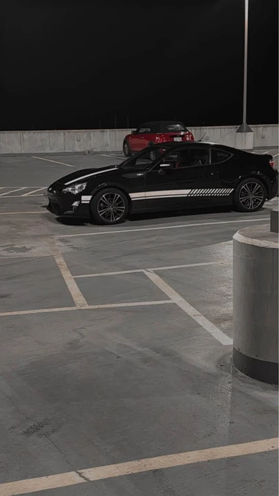 2013 Scion FR-S - Image 3 of 10