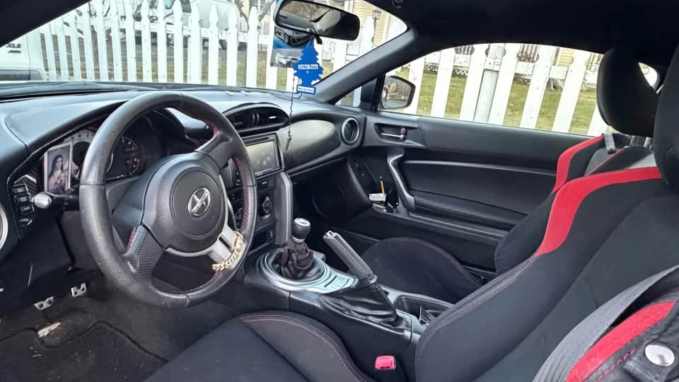 2013 Scion FR-S - Image 9 of 10