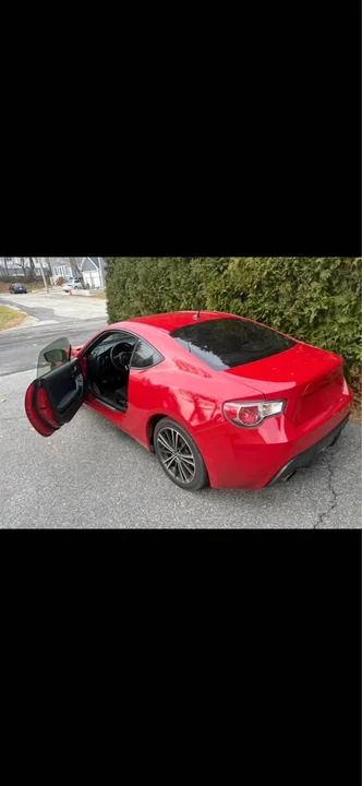 2013 Scion FR-S - Image 2 of 4