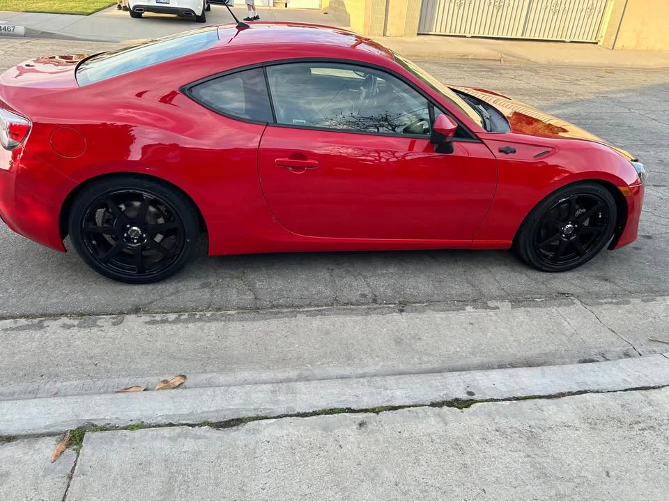 2013 Scion FR-S - Image 11 of 16