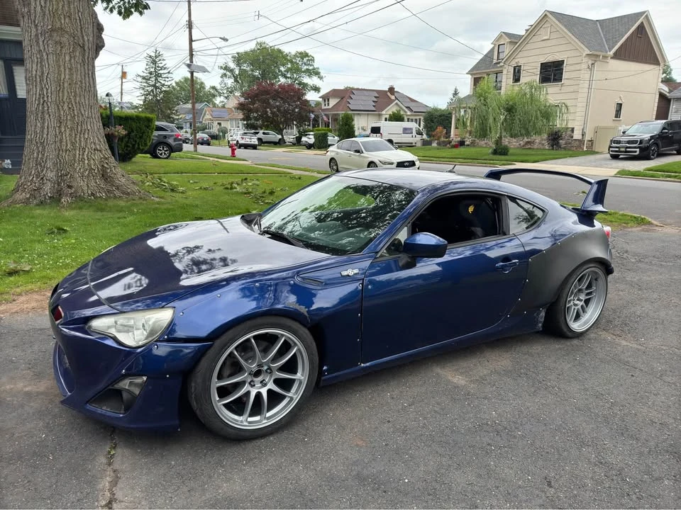 2013 Scion FR-S - Image 4 of 8