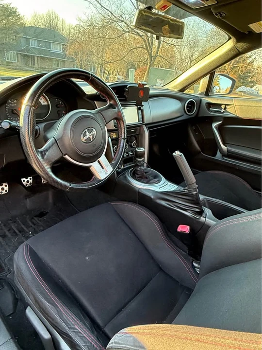 2013 Scion FR-S - Image 11 of 12