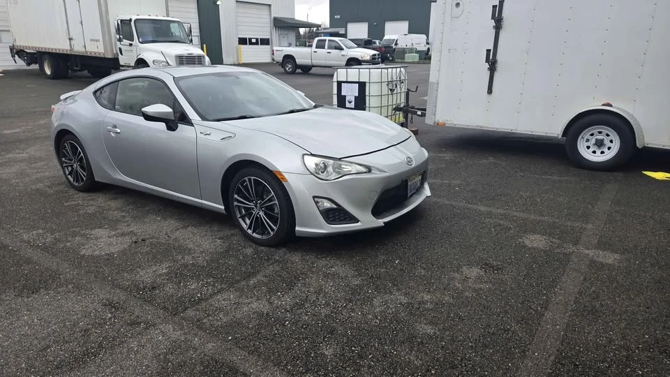 2013 Scion FR-S - Image 8 of 17