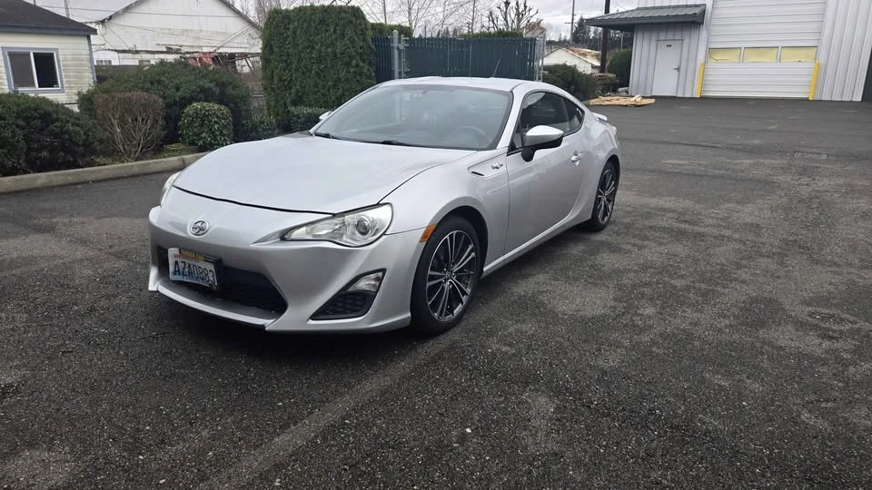 2013 Scion FR-S - Image 2 of 17