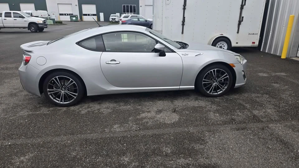2013 Scion FR-S - Image 7 of 17