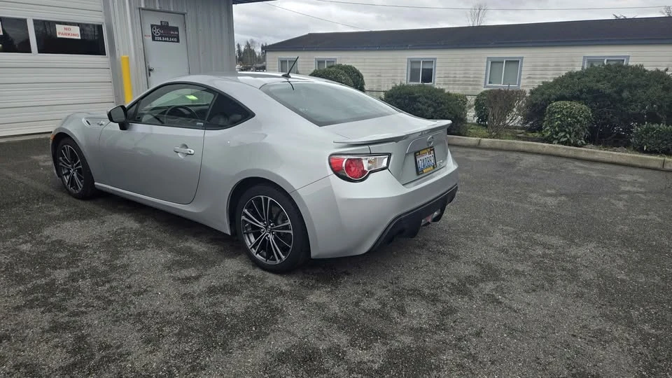 2013 Scion FR-S - Image 4 of 17