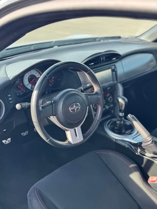 2013 Scion FR-S - Image 15 of 16