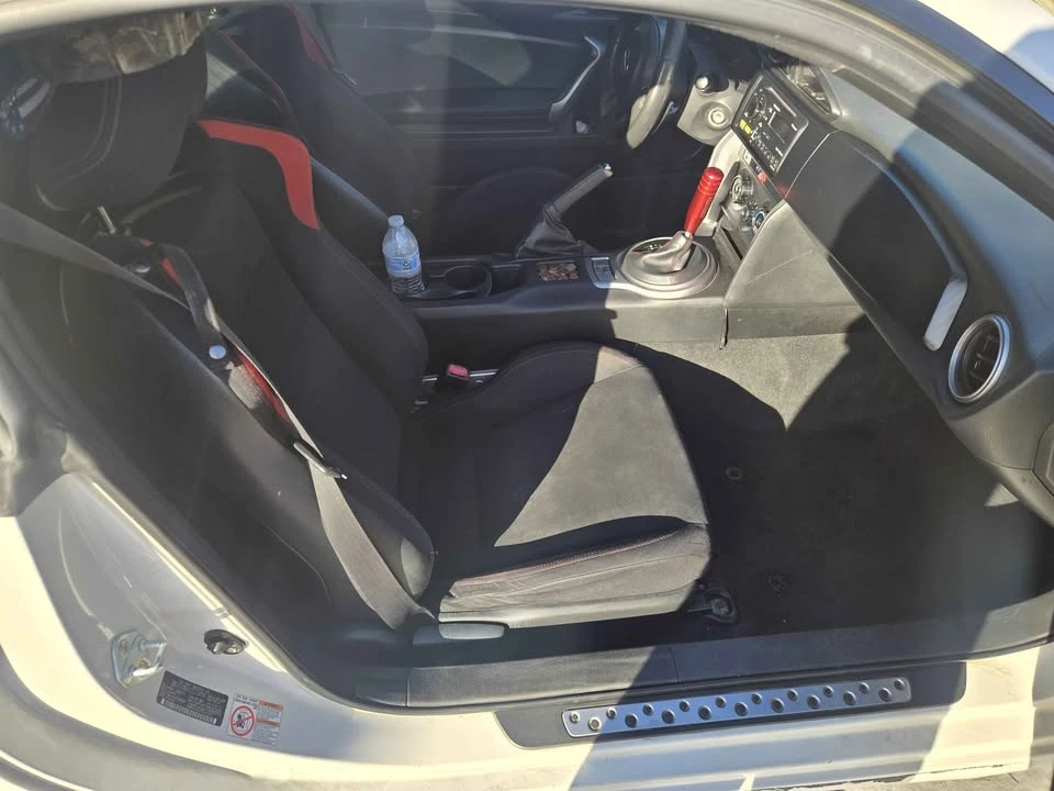 2013 Scion FR-S - Image 5 of 10