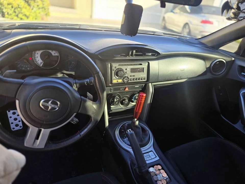 2013 Scion FR-S - Image 9 of 10