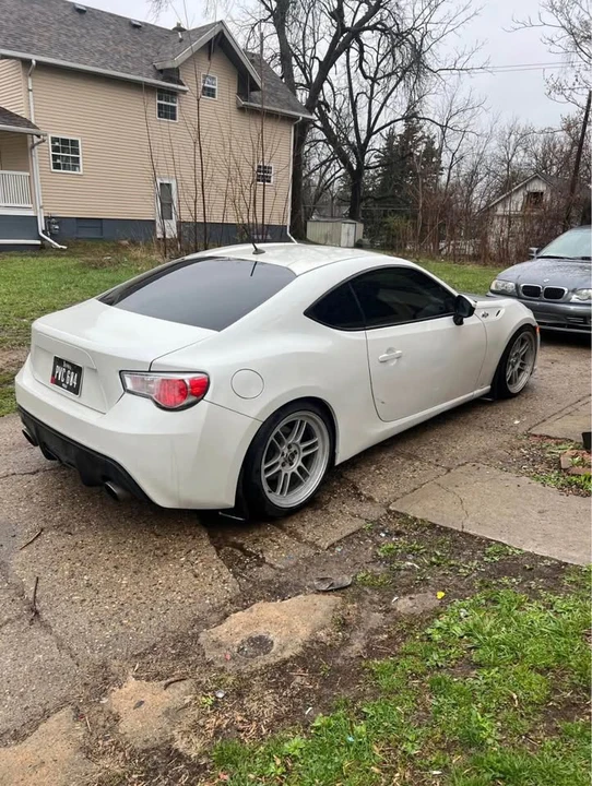 2013 Scion FR-S - Image 6 of 17