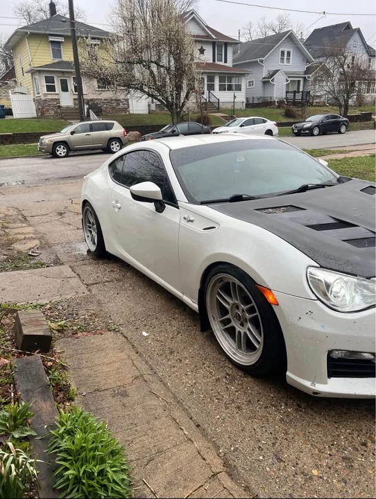 2013 Scion FR-S - Image 5 of 17