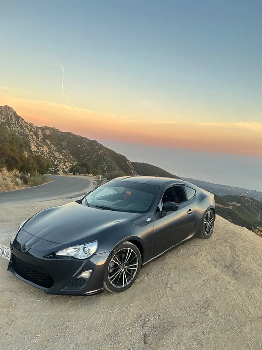 2013 Scion FR-S - Image 4 of 15