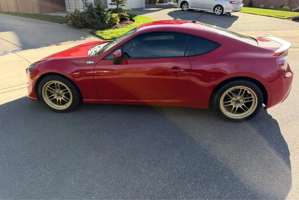 2013 Scion FR-S - Image 2 of 19