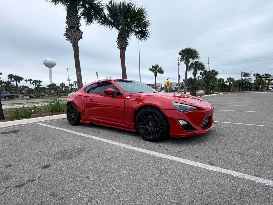2013 Scion FR-S - Image 2 of 19