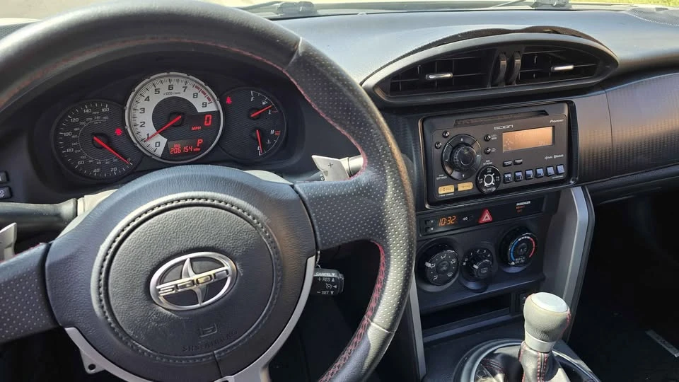 2013 Scion FR-S - Image 9 of 11
