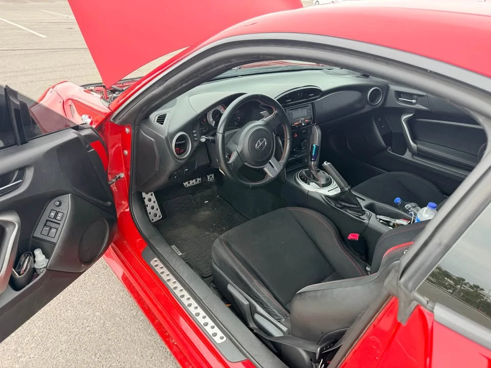 2013 Scion FR-S - Image 13 of 19