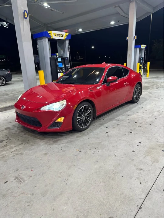 2013 Scion FR-S - Image 2 of 7