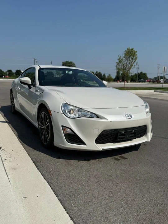 2013 Scion FR-S - Image 3 of 7