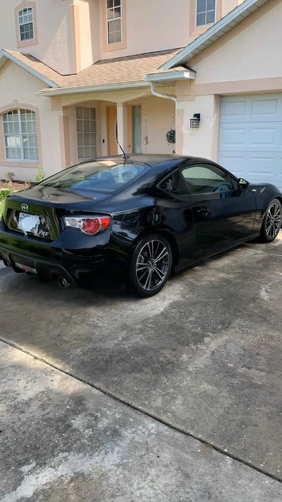 2013 Scion FR-S - Image 2 of 16