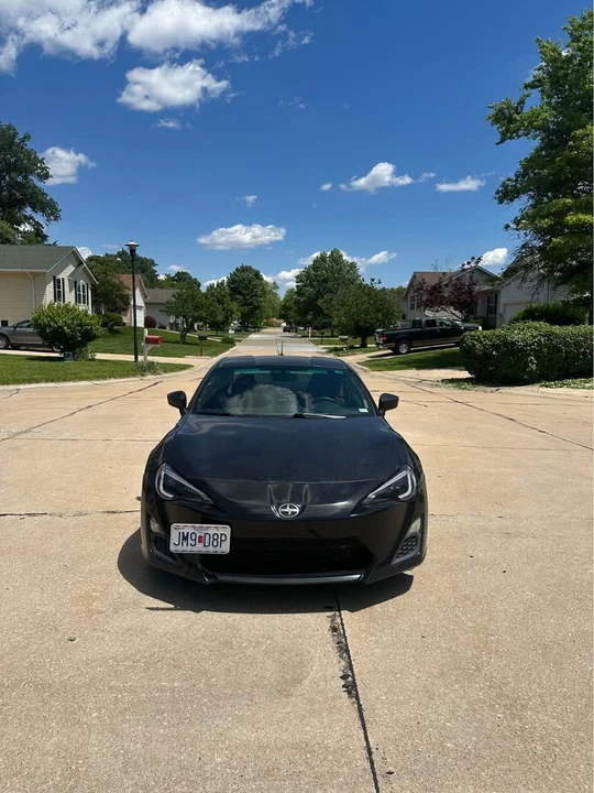 2013 Scion FR-S - Image 2 of 10