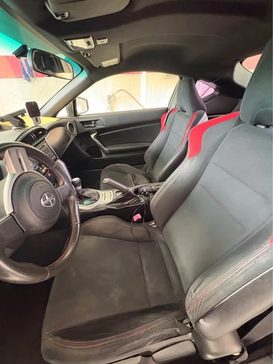 2013 Scion FR-S - Image 2 of 4