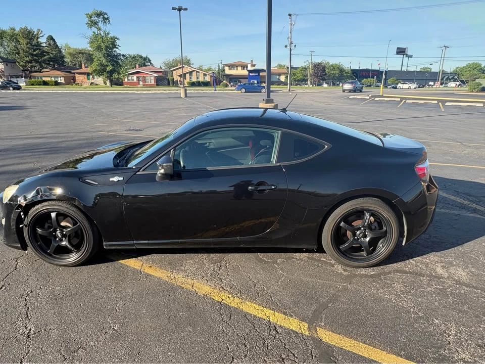 2013 Scion FR-S - Image 4 of 8