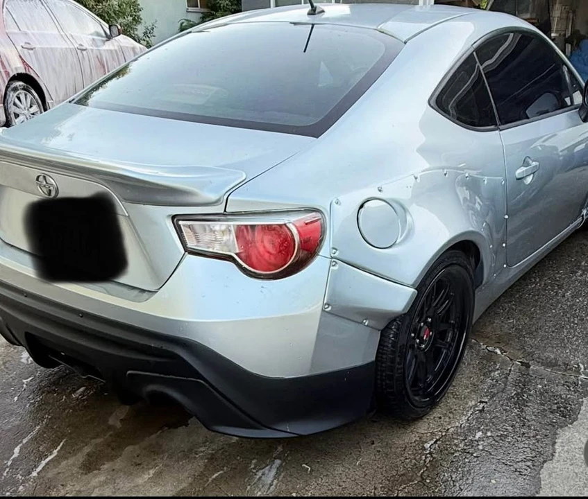 2013 Scion FR-S - Image 7 of 9
