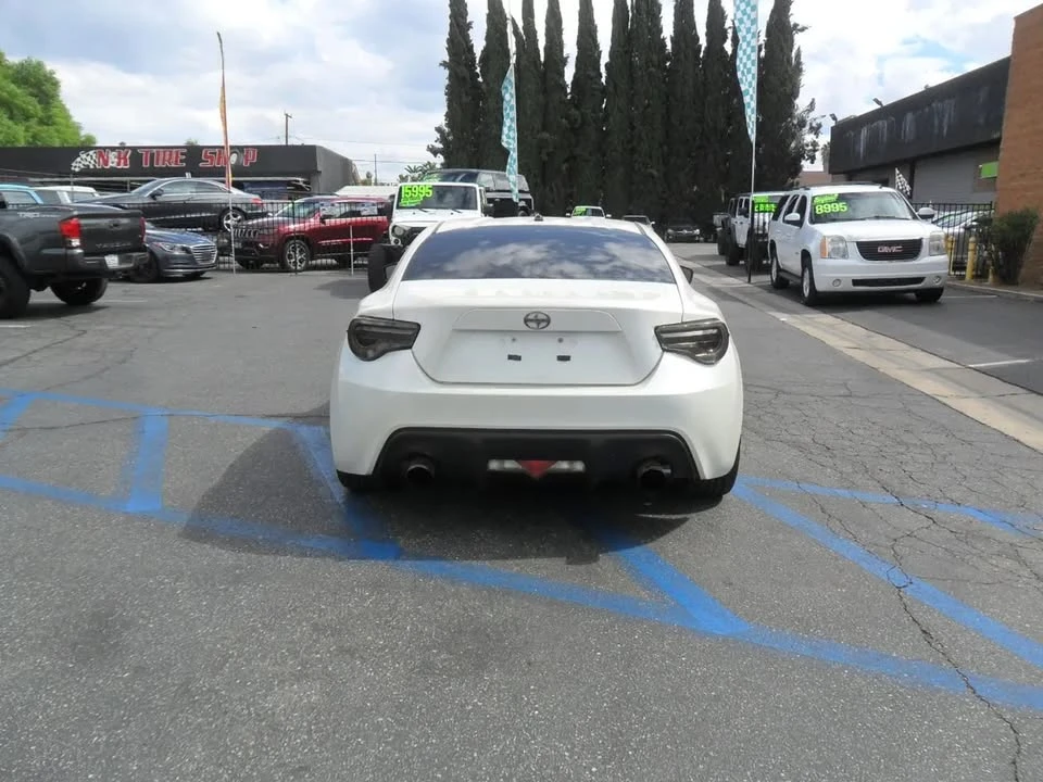 2013 Scion FR-S - Image 3 of 19