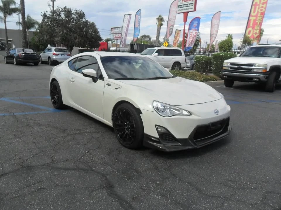 2013 Scion FR-S - Image 6 of 19