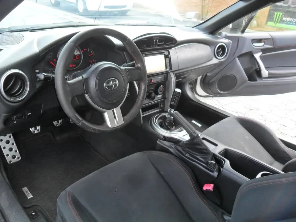 2013 Scion FR-S - Image 8 of 19