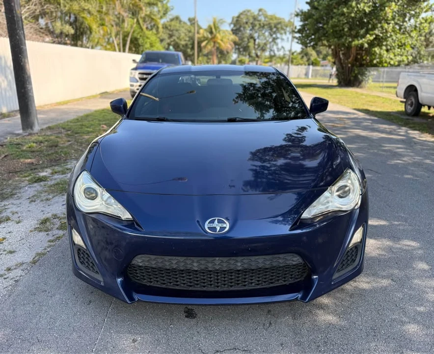 2013 Scion FR-S - Image 2 of 11