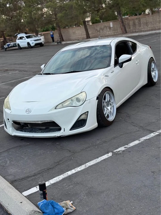 2013 Scion FR-S - Image 3 of 4