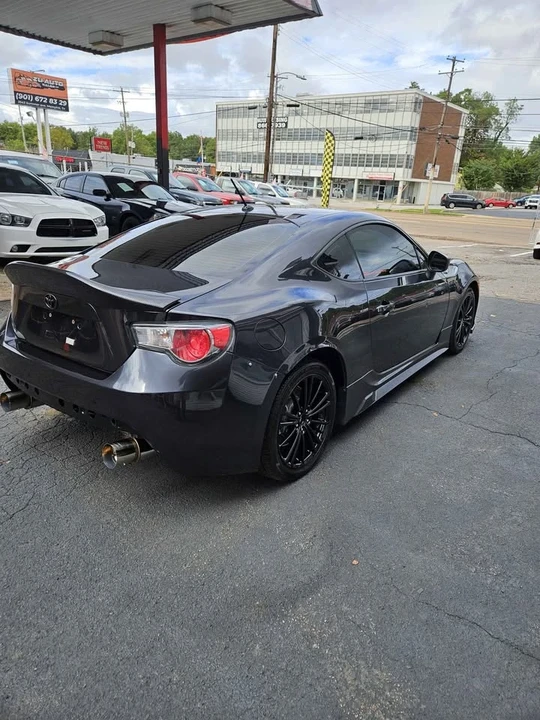 2013 Scion FR-S - Image 9 of 15