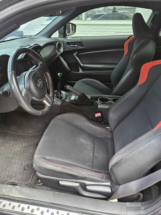 2013 Scion FR-S - Image 12 of 15