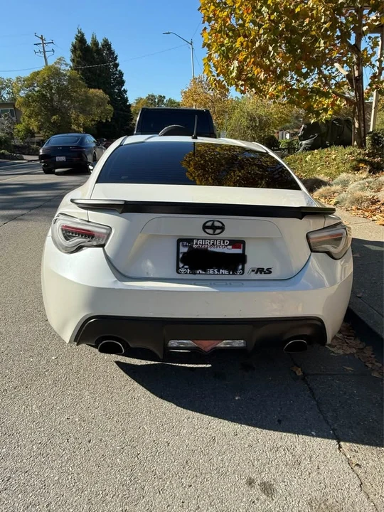 2013 Scion FR-S - Image 2 of 8