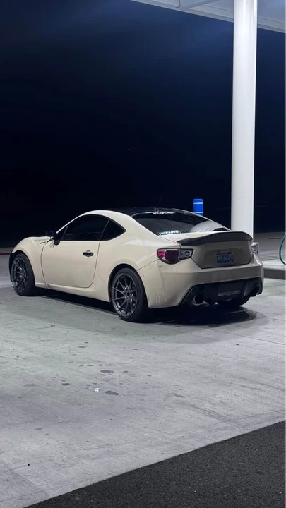 2013 Scion FR-S - Image 3 of 5