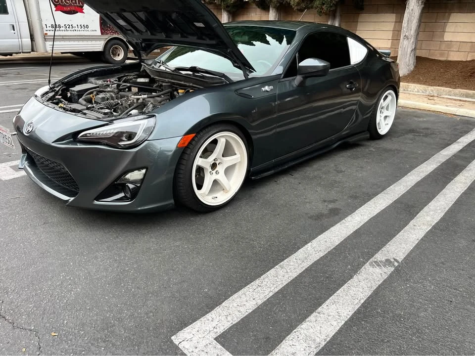 2013 Scion FR-S - Image 7 of 9